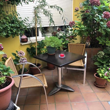 Sabiñánigo Hostal Escartin מראה חיצוני תמונה