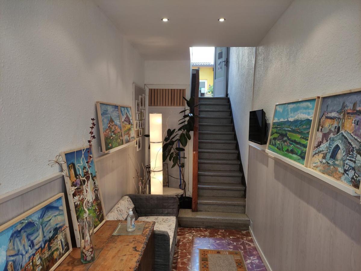 Sabiñánigo Hostal Escartin מראה חיצוני תמונה